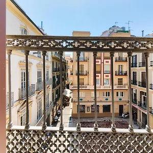 holidays2malaga-lazcano-high-wifi-french-balcony.es-andalucia.com/